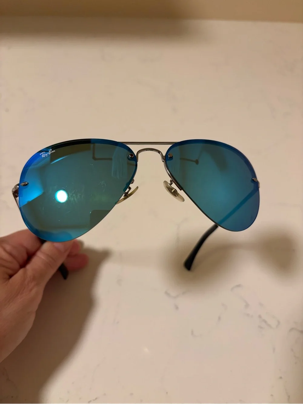 Ray-Ban aviator ray